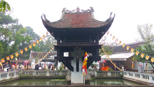 Chùa Một Cột (One Pillar Pagoda)